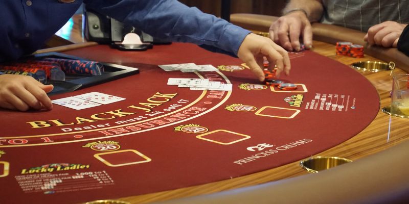 Xì dách hay còn có tên gọi quen thuộc khác đối với bet thủ là Blackjack